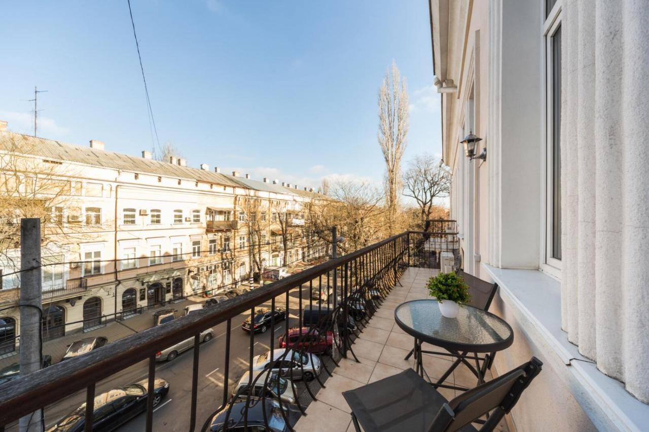 New Luxury Apartment Troitskay オデッサ エクステリア 写真